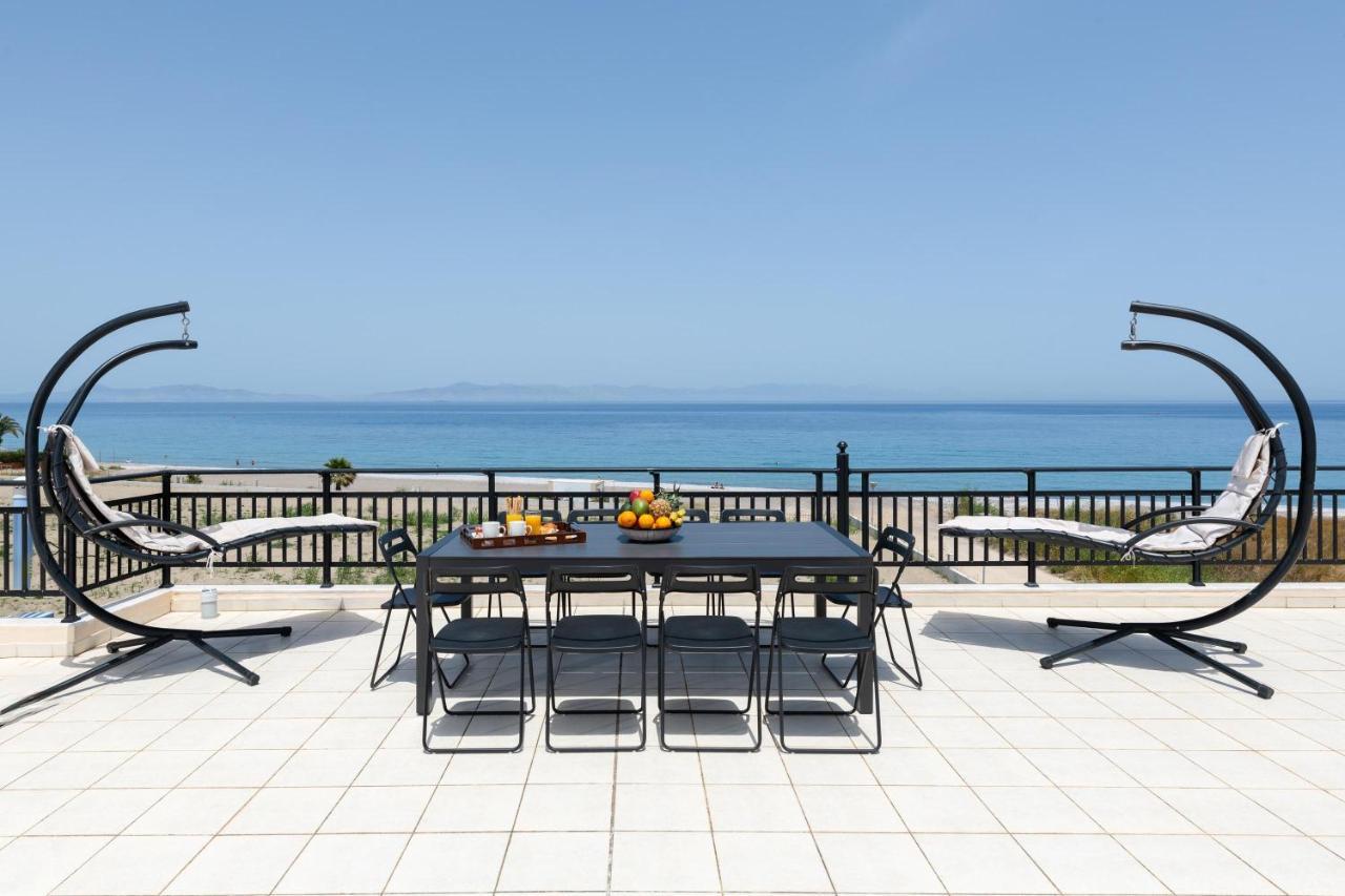 White&Blue Luxury Suites Ialysos  Exterior foto